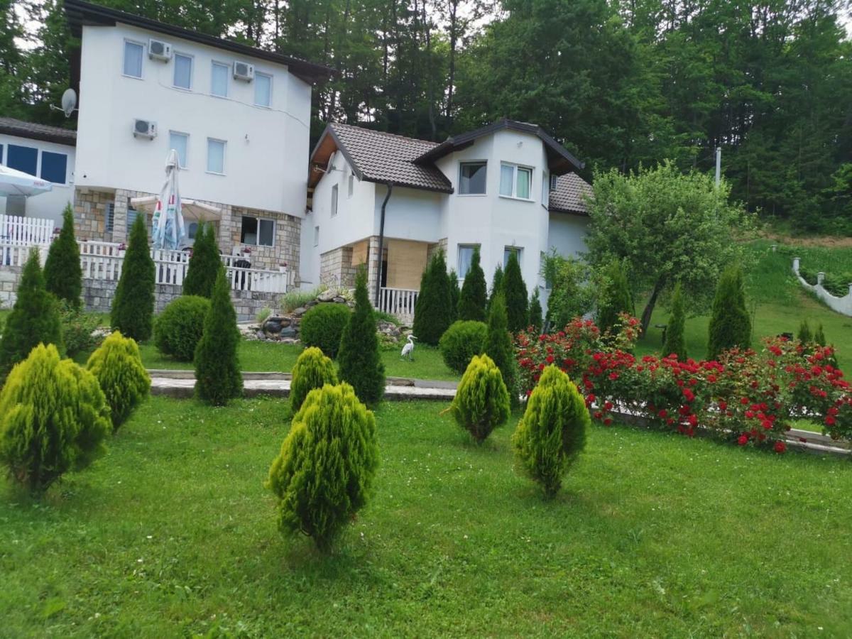 Resort Zafaran By H&H Сараєво Екстер'єр фото